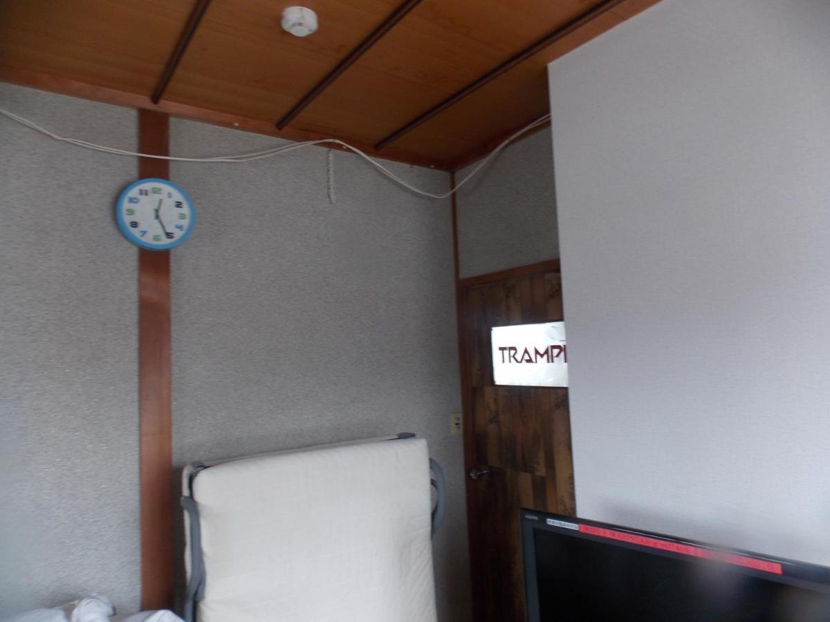 Hojo Suigun Youth Hostel Matsuyama  Exterior photo
