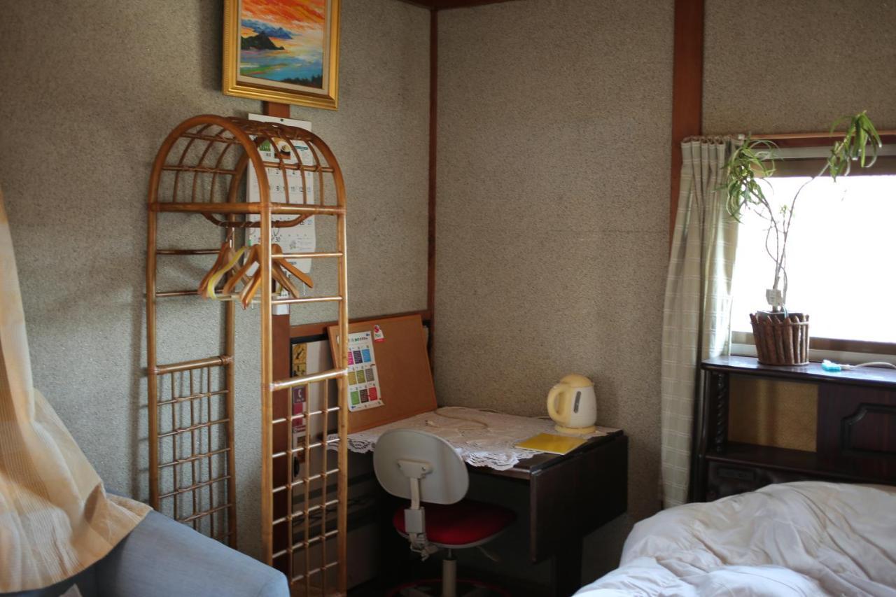 Hojo Suigun Youth Hostel Matsuyama  Exterior photo