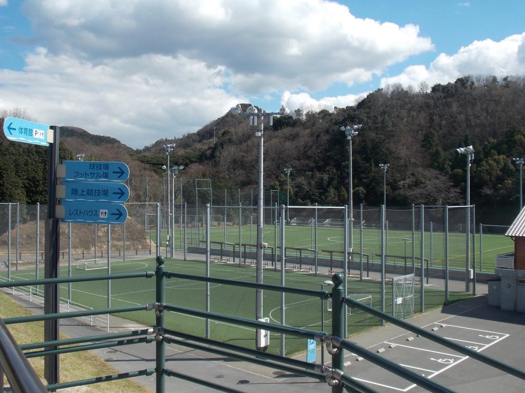 Hojo Suigun Youth Hostel Matsuyama  Exterior photo