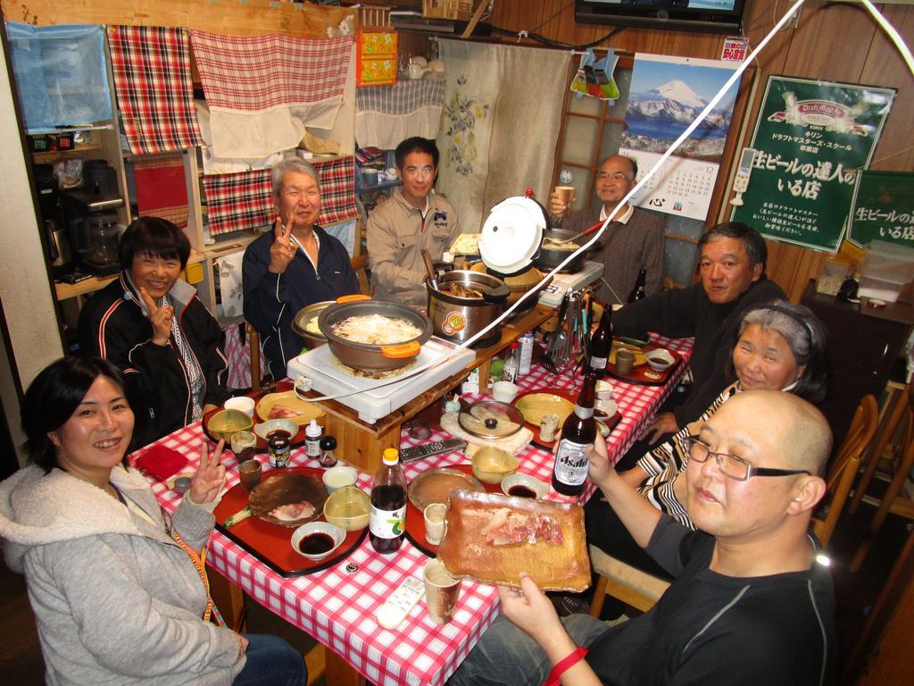 Hojo Suigun Youth Hostel Matsuyama  Exterior photo